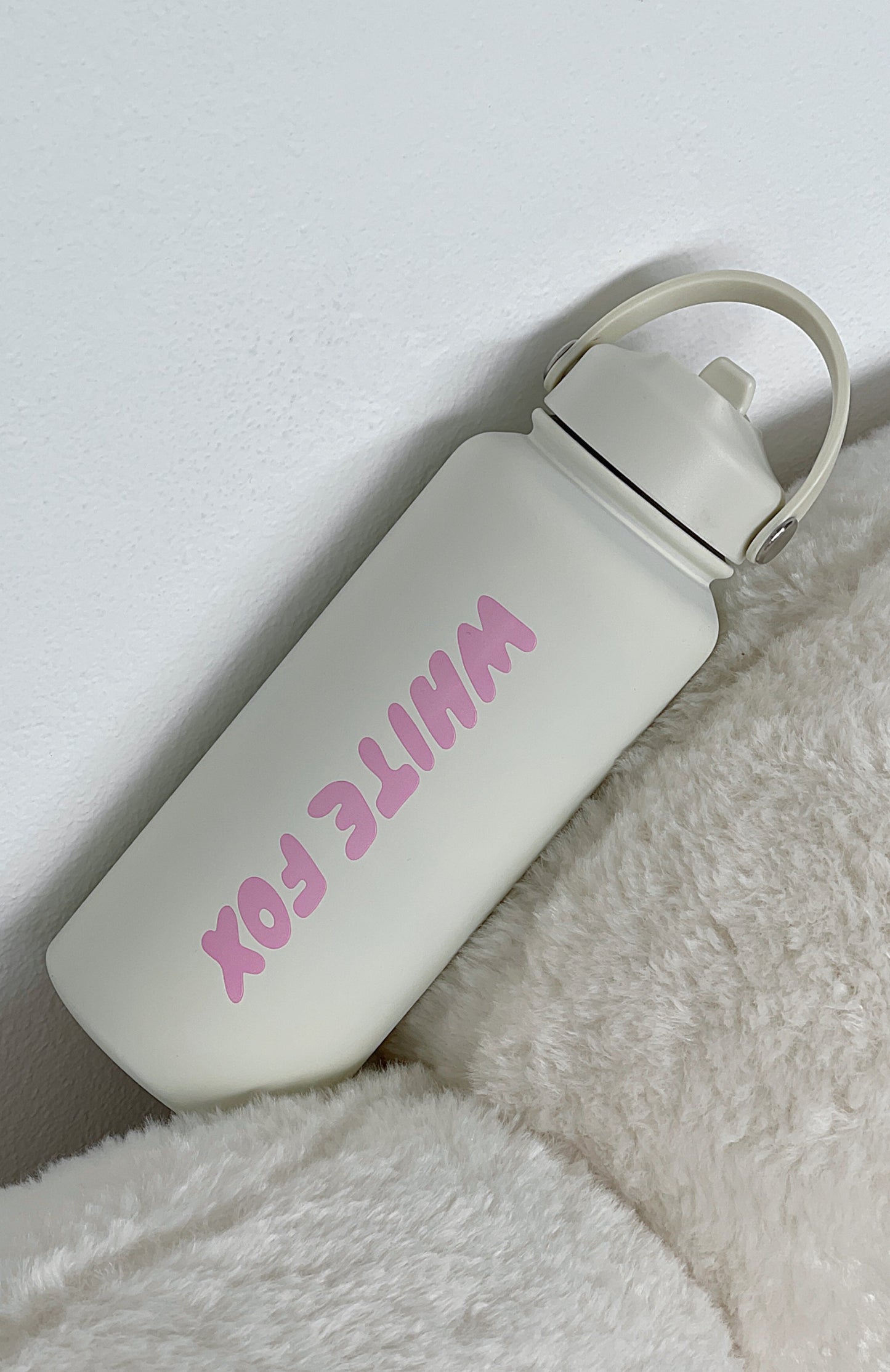 Staying Hydrated Drink Bottle Off 1L White/Pink